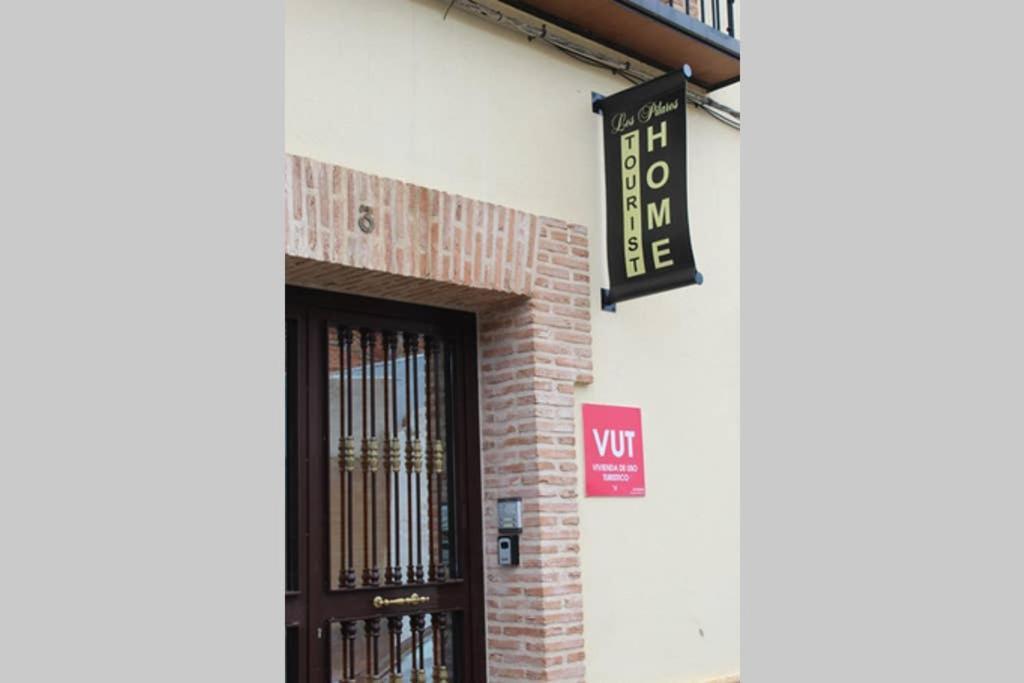 Los Pilares Tourist Home 拉瓜迪亚 外观 照片